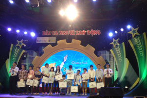 mattana-dong-hanh-cung-chuong-trinh-bai-ca-nguoi-lao-dong-4
