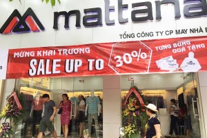 mattana-khai-truong-cua-hang-moi-tai-18-nguyen-huy-tu-ha-noi-2