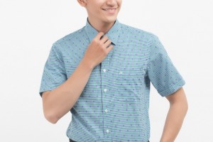 thanh-lịch-hon-voi-so-mi-cham-bi