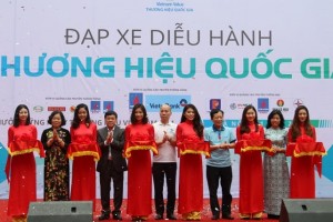May-nha-be-dong-hanh-cung-chuong-trinh-dap-xe-dieu-hanh-thuong-hieu-quoc-gia-2