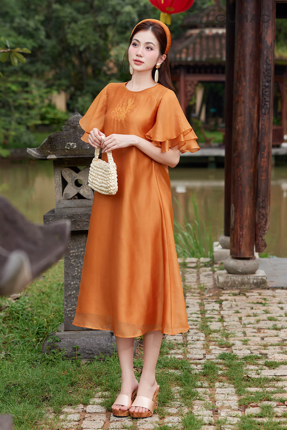 Váy đi tiệc tết cho nữ