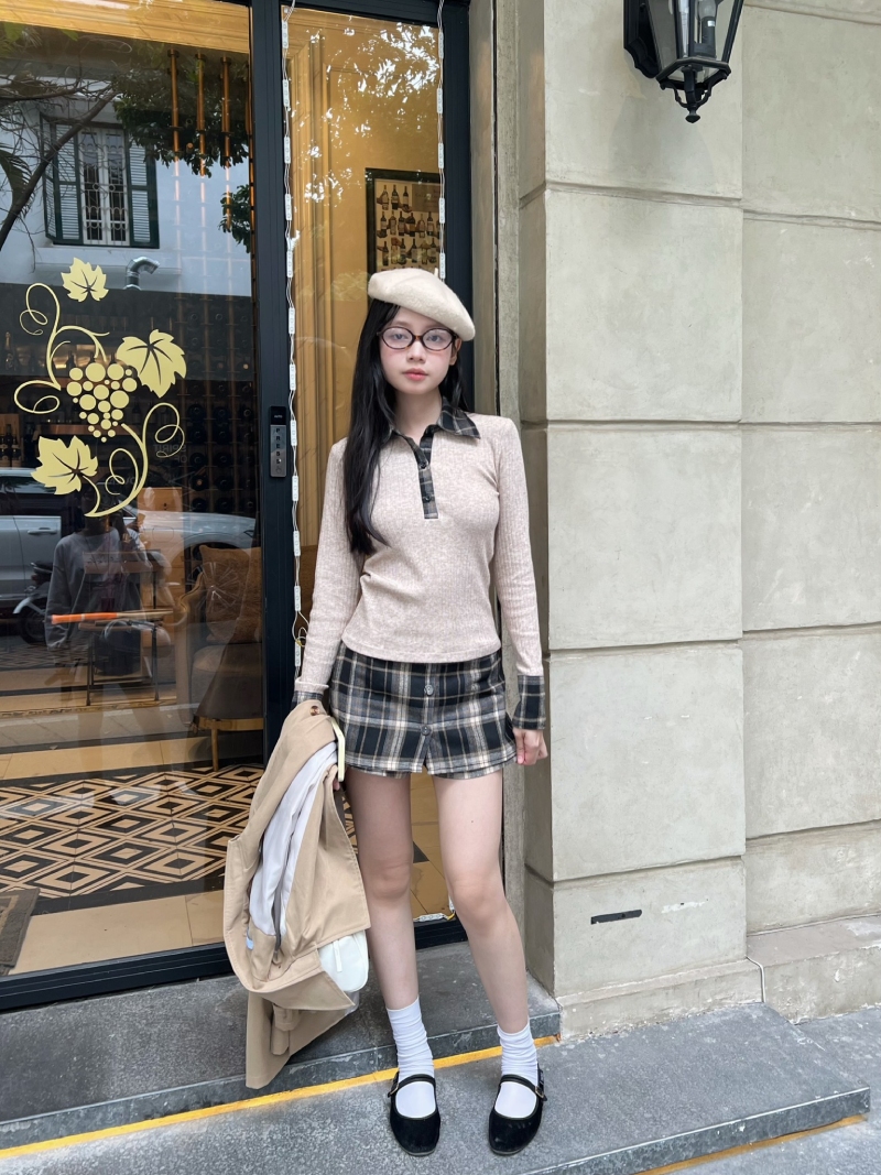 Mặc màu vàng ngày Tết thu hút tài lộc