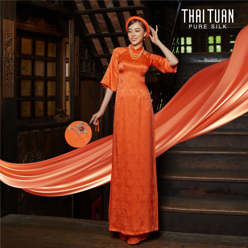 ao dai mau cam phoi quan mau gi 1906