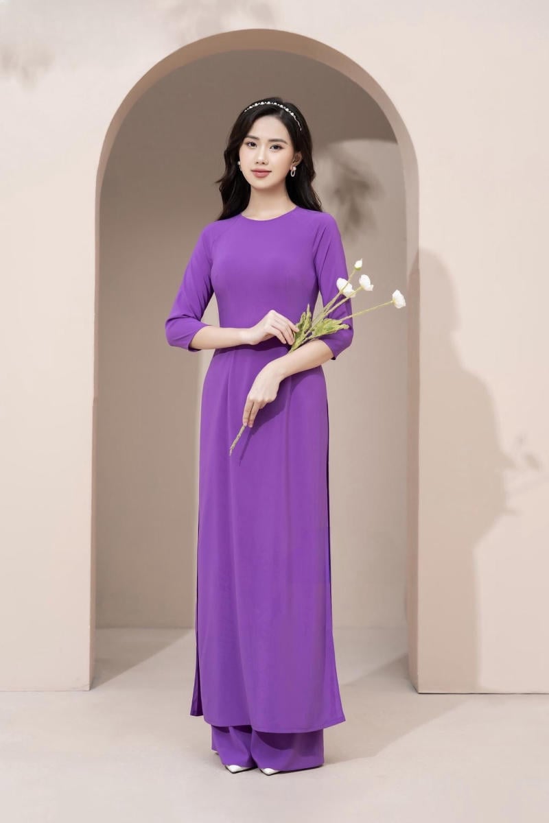 phối đồ với áo dài tím