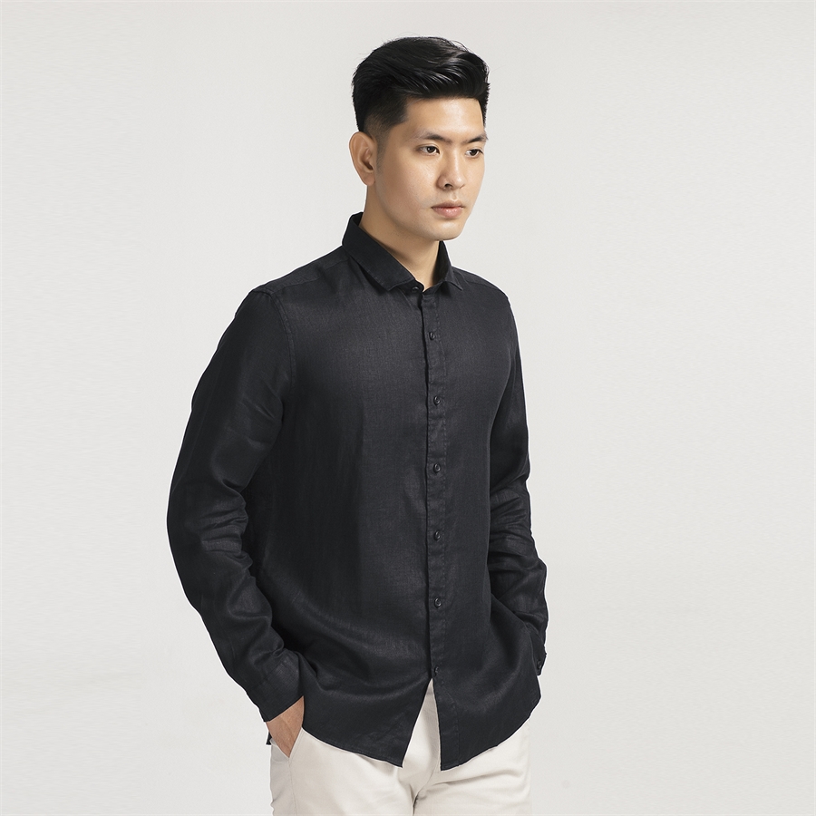 Phối đồ áo sơ mi đen nữ thanh lịch