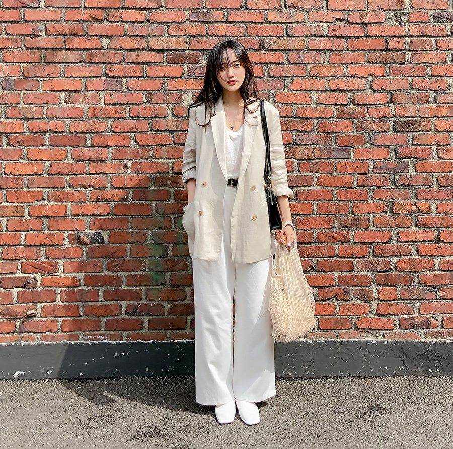 Bật mí 15+ cách phối áo blazer với quần ống rộng sành điệu 3 Phối đồ với áo blazer nữ