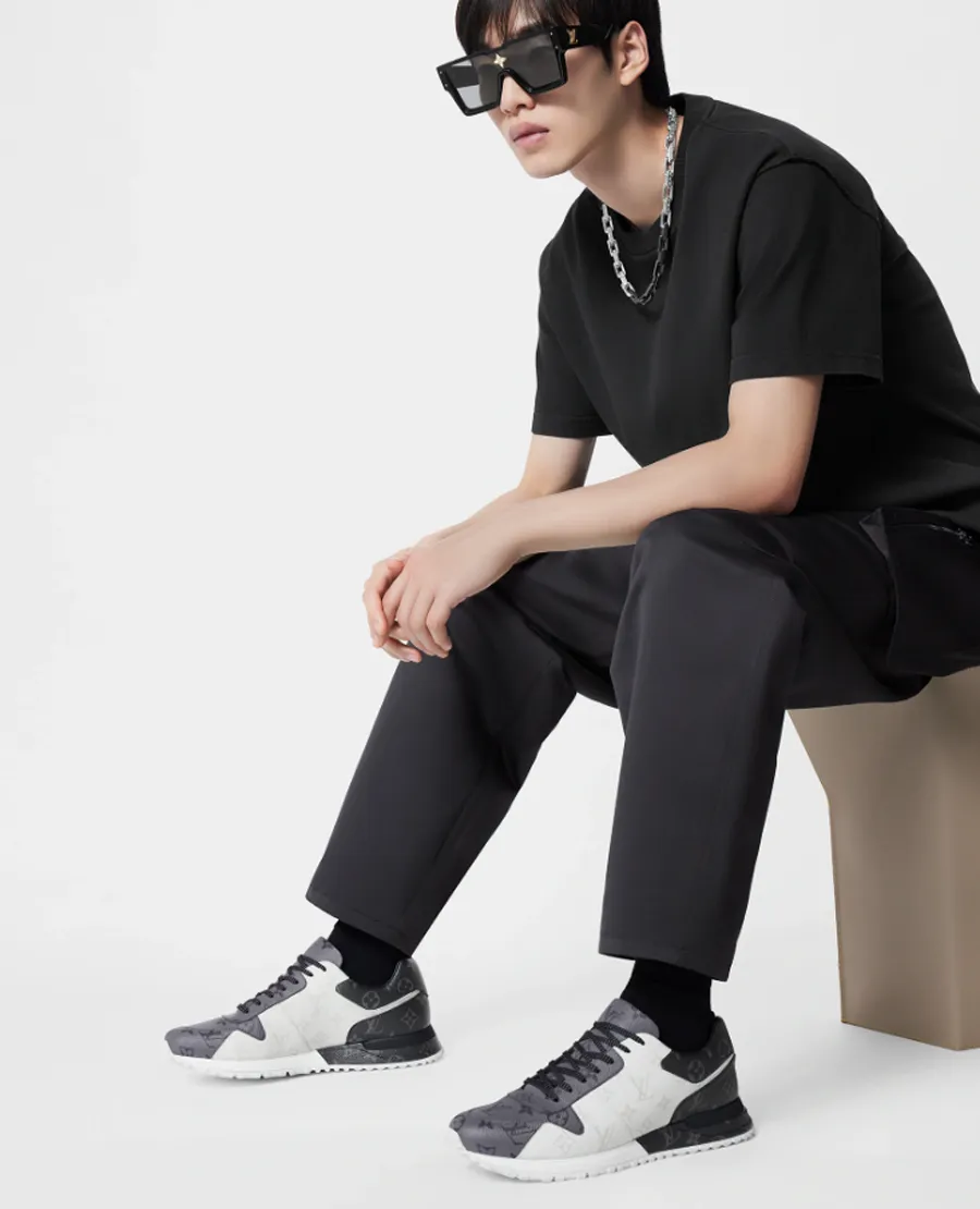 Giày LV Trainer phối đồ smart casual