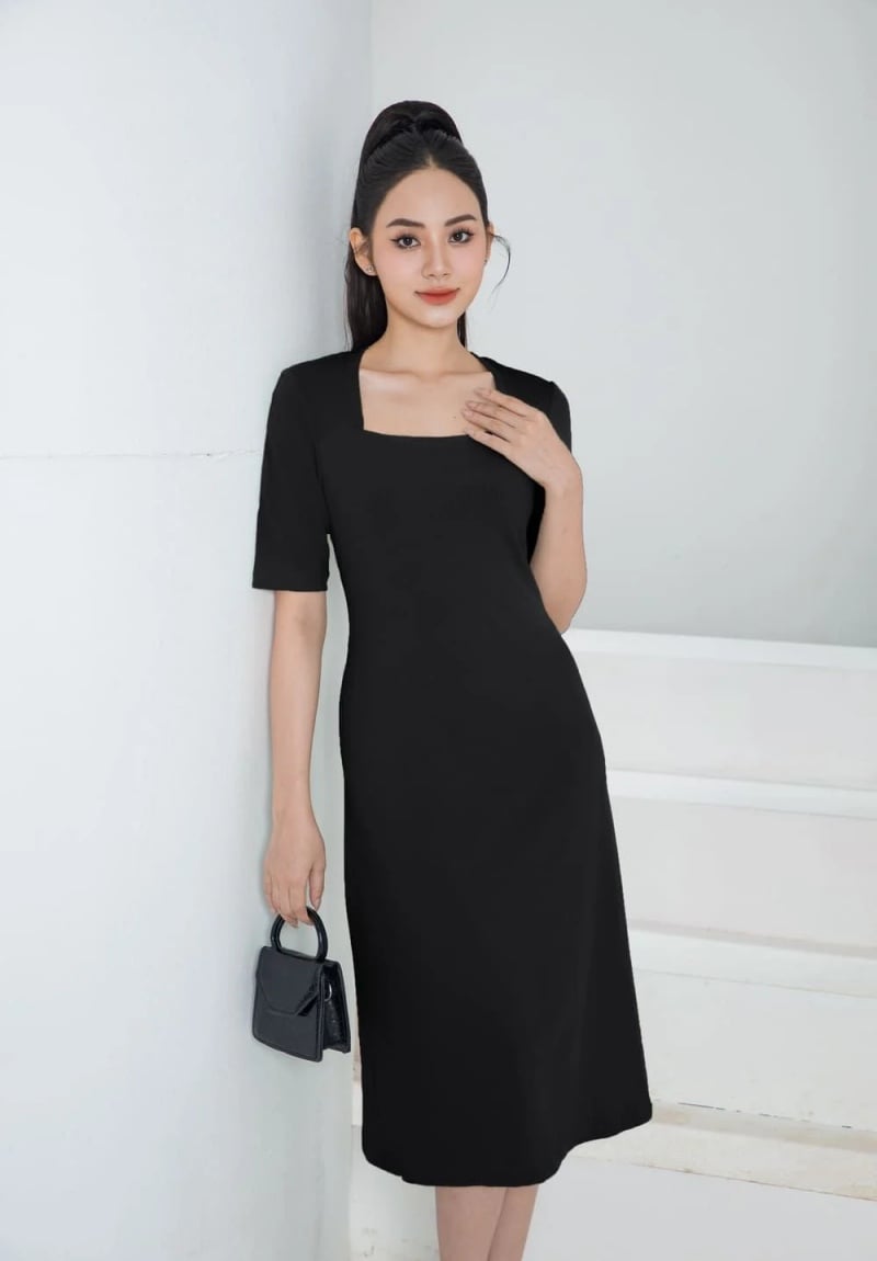 15+ Cách Phối Phụ Kiện Với Đầm Đen Sang Trọng Tinh Tế 6 phối thắt lưng với váy đen
