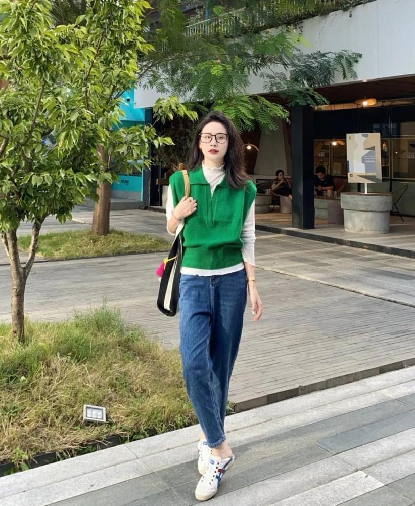 Áo gile len nữ họa tiết quả trám