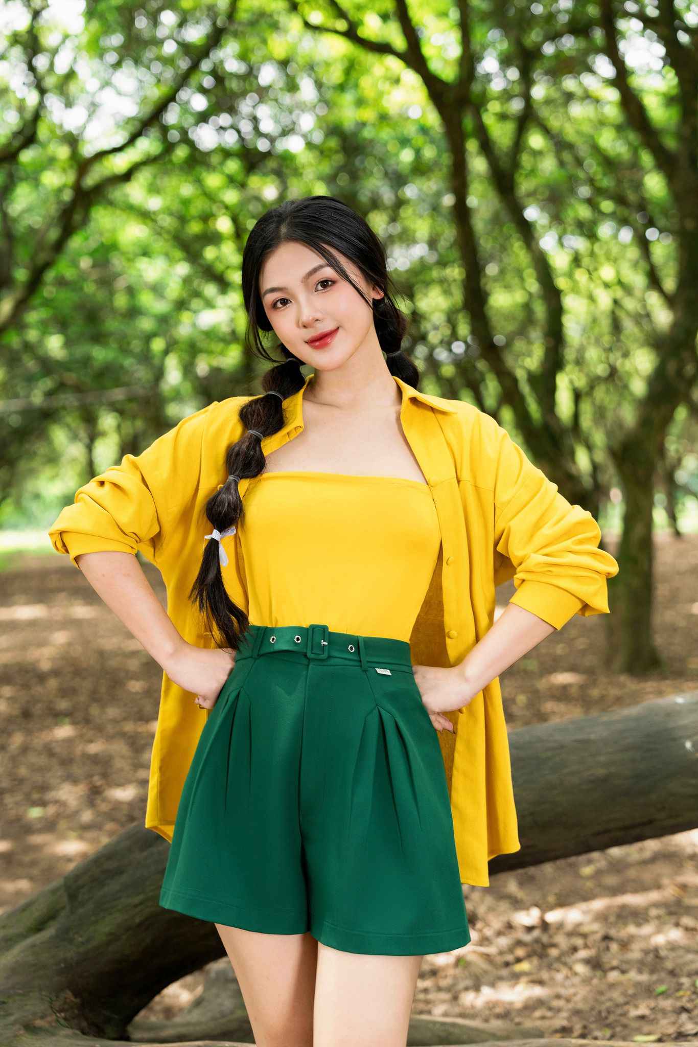 phối đồ ton sur ton xanh lá