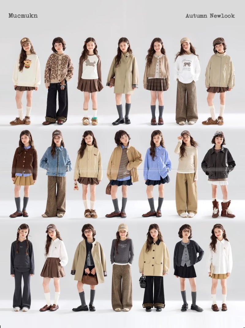 Outfit tết cho bé gái 13 tuổi với chân váy