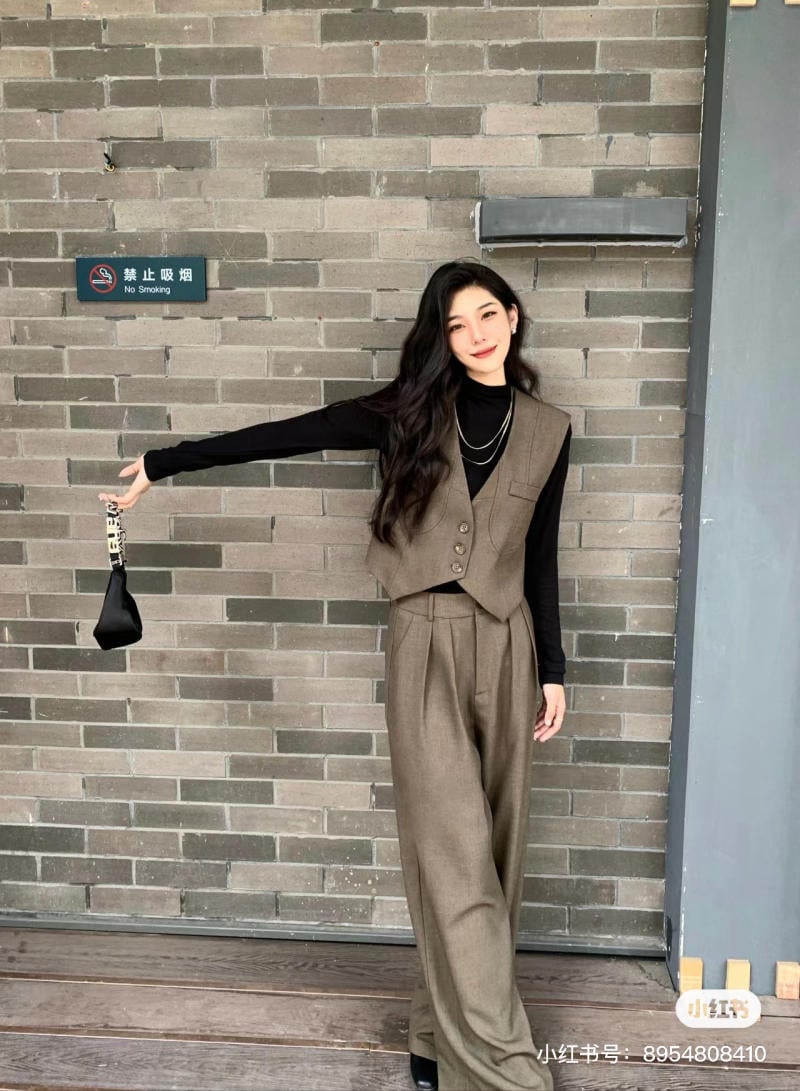 cách phối áo gile nữ công sở