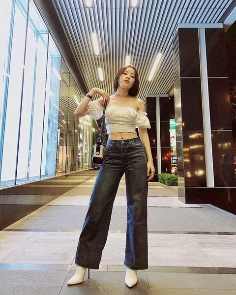 quần ống rộng đi giày sandal