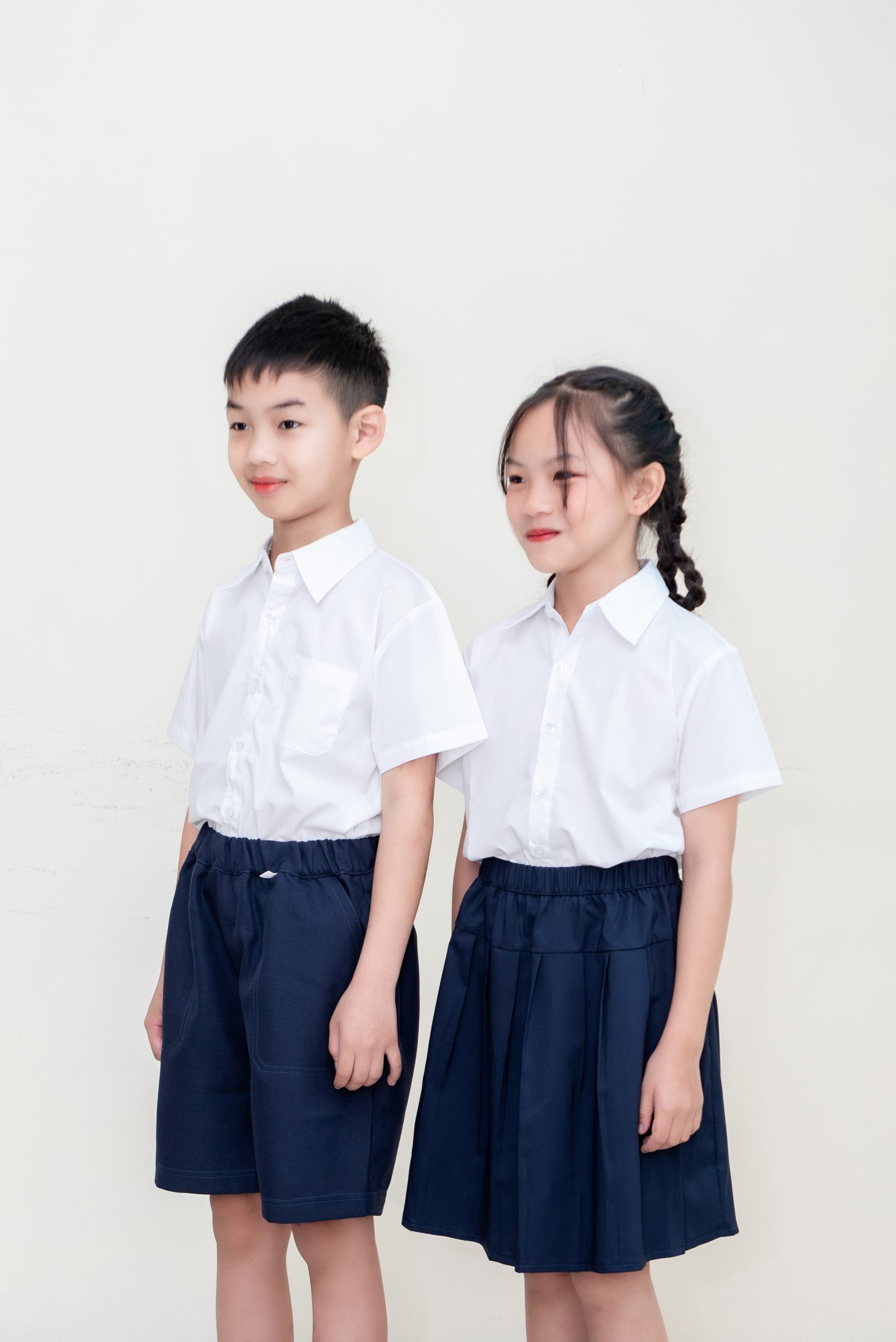 99+ Mẫu Đồng Phục Be Đẹp, Thanh Lịch & Chuyên Nghiệp 5 Áo vest đồng phục màu be