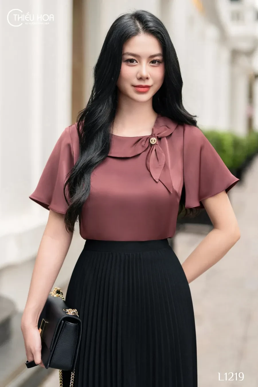 Áo peplum che bụng cho quý cô trung niên