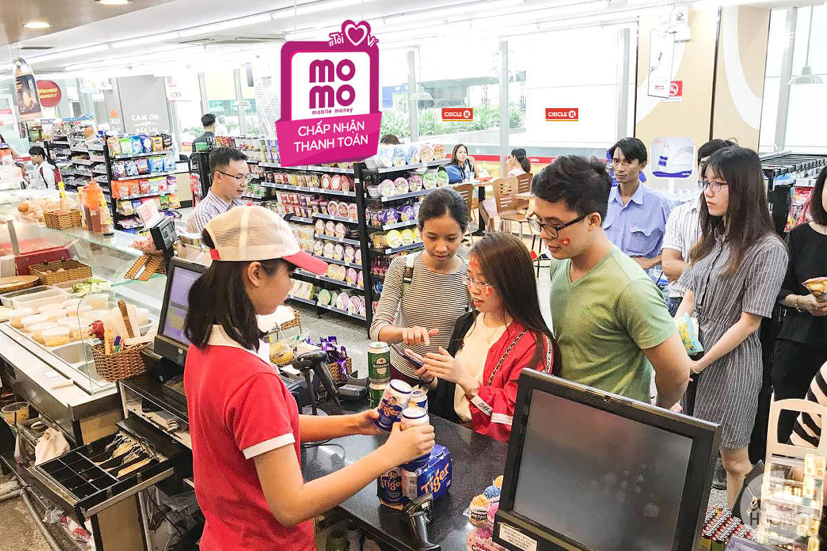 Phân Tích Chi Tiết Đồng Phục Circle K & Báo Giá May 2 nón đồng phục circle k