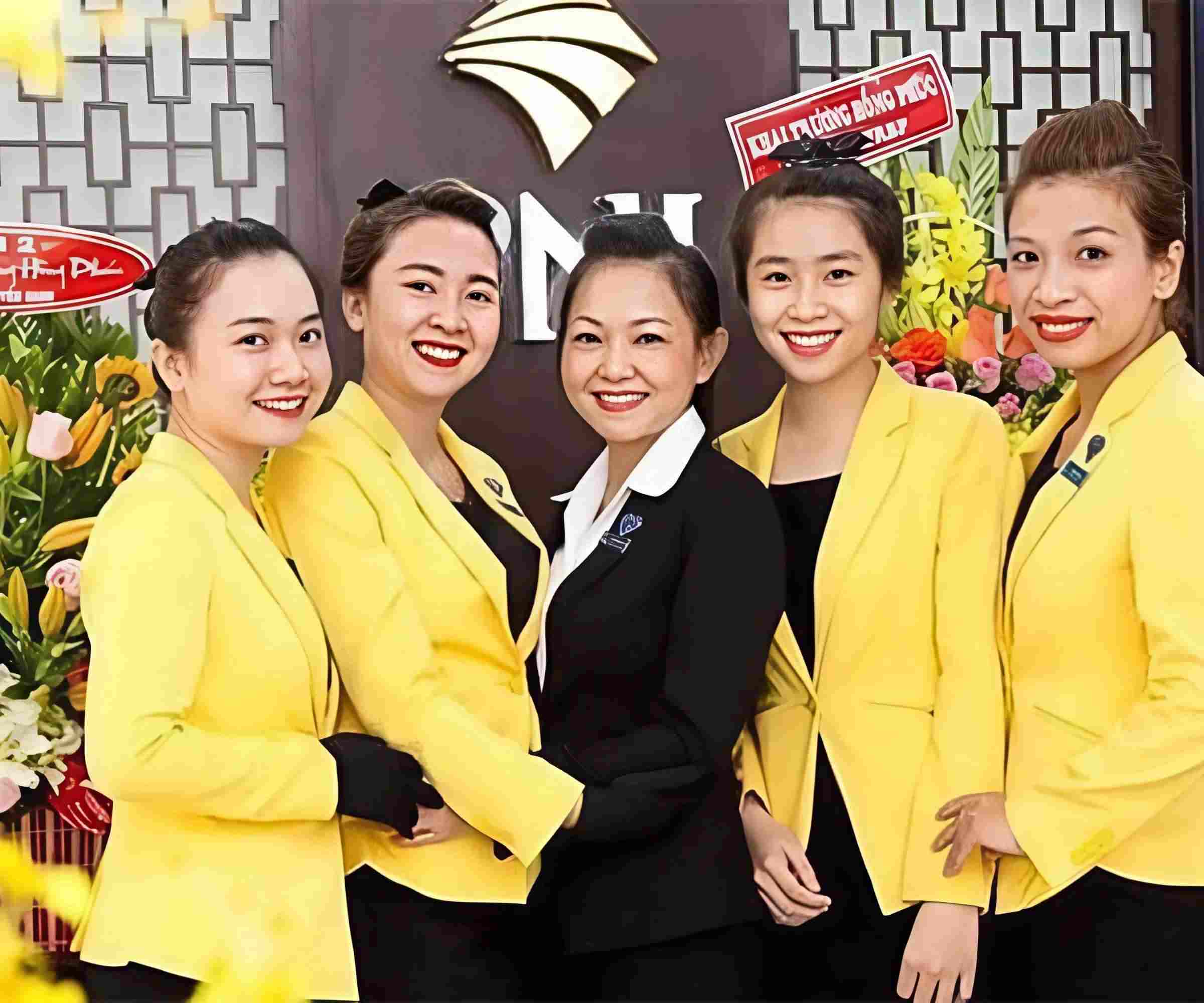 Giải Mã Sức Hút Của Đồng Phục PNJ Đẳng Cấp Chuyên Nghiệp 3 áo thun đồng phục pnj