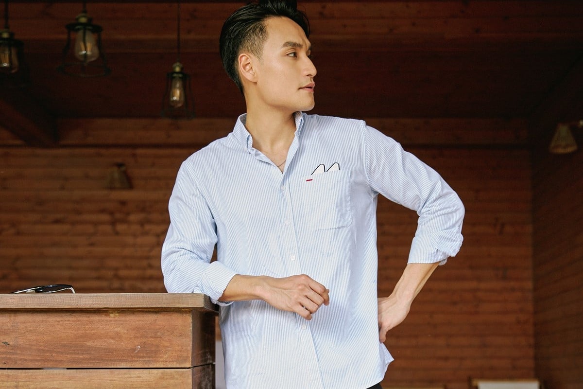 Các kiểu xắn tay áo sơ mi nam phổ biến
