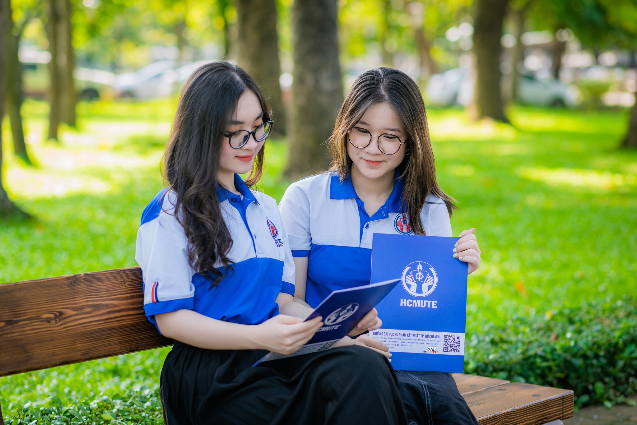 Tổng Hợp 50+ Mẫu Đồng Phục Các Trường Đại Học Đẹp Nhất 5 Đồng phục các trường đại học Việt Nam