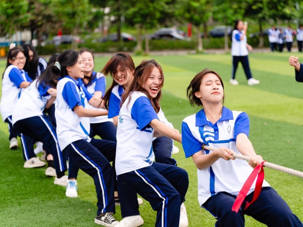 Mẫu Đồng Phục Đại Học Quốc Gia Hà Nội & Địa Chỉ May Uy Tín 3 lễ phục đại học quốc gia hà nội