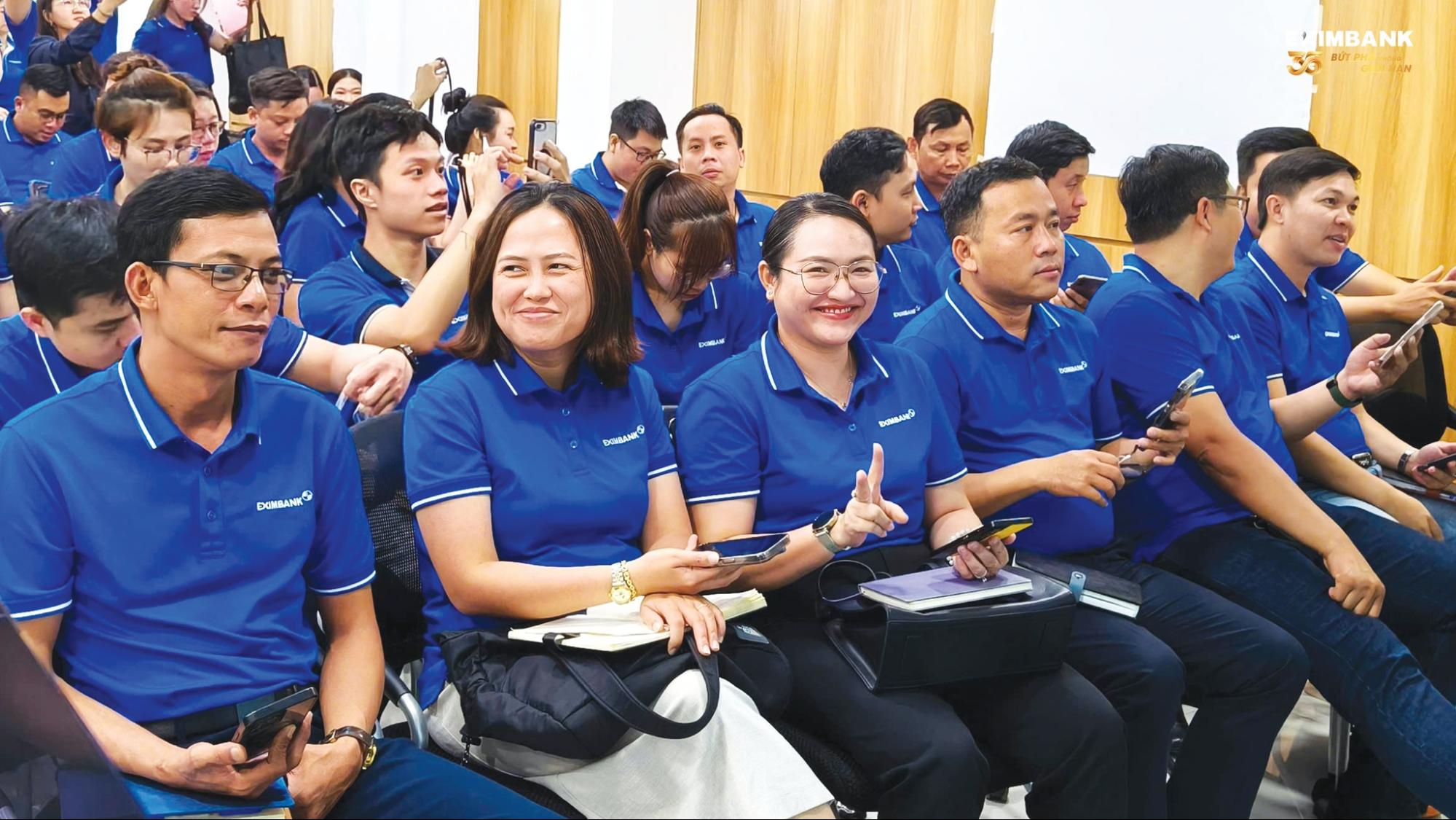 Đồng Phục Eximbank Nâng Tầm Hình Ảnh Thương Hiệu 1 đồng phục eximbank