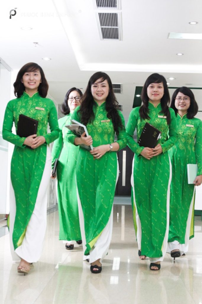 dong phuc vcb 08