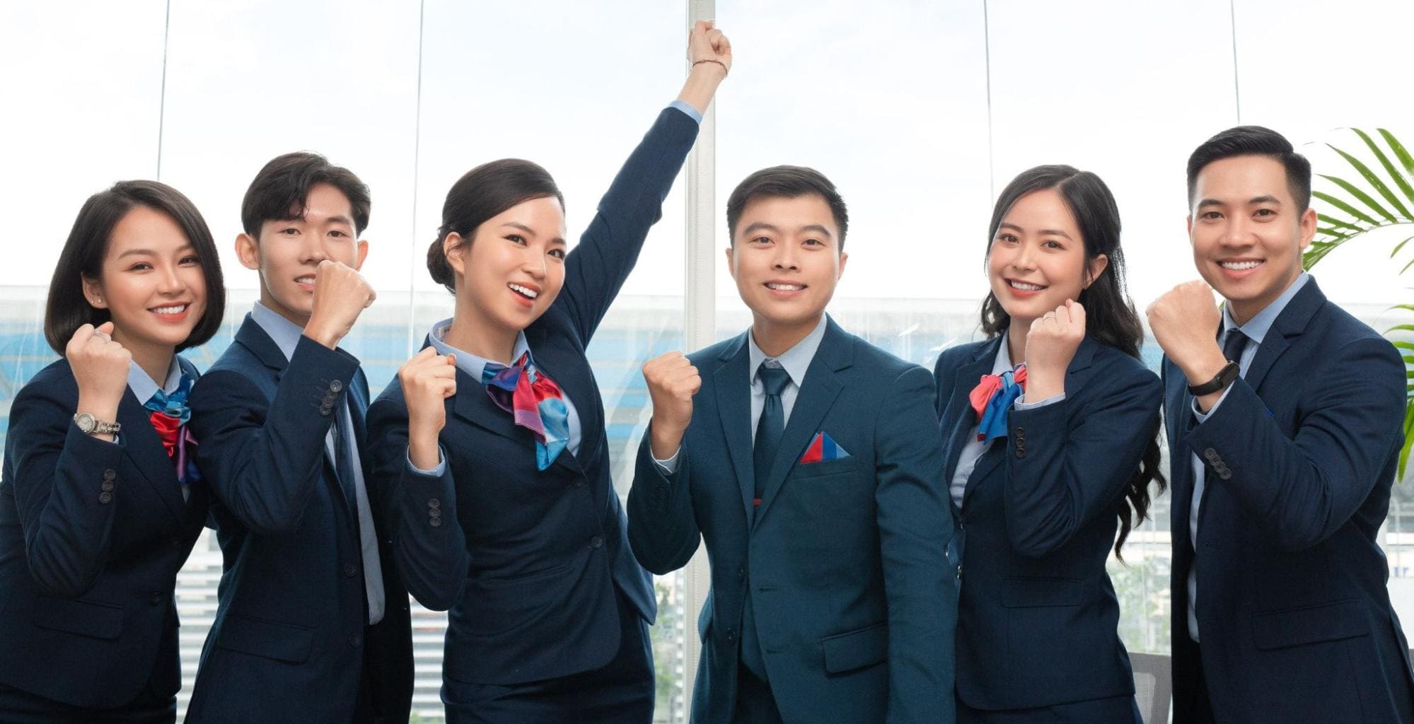 Áo dài đồng phục Vietinbank truyền thống