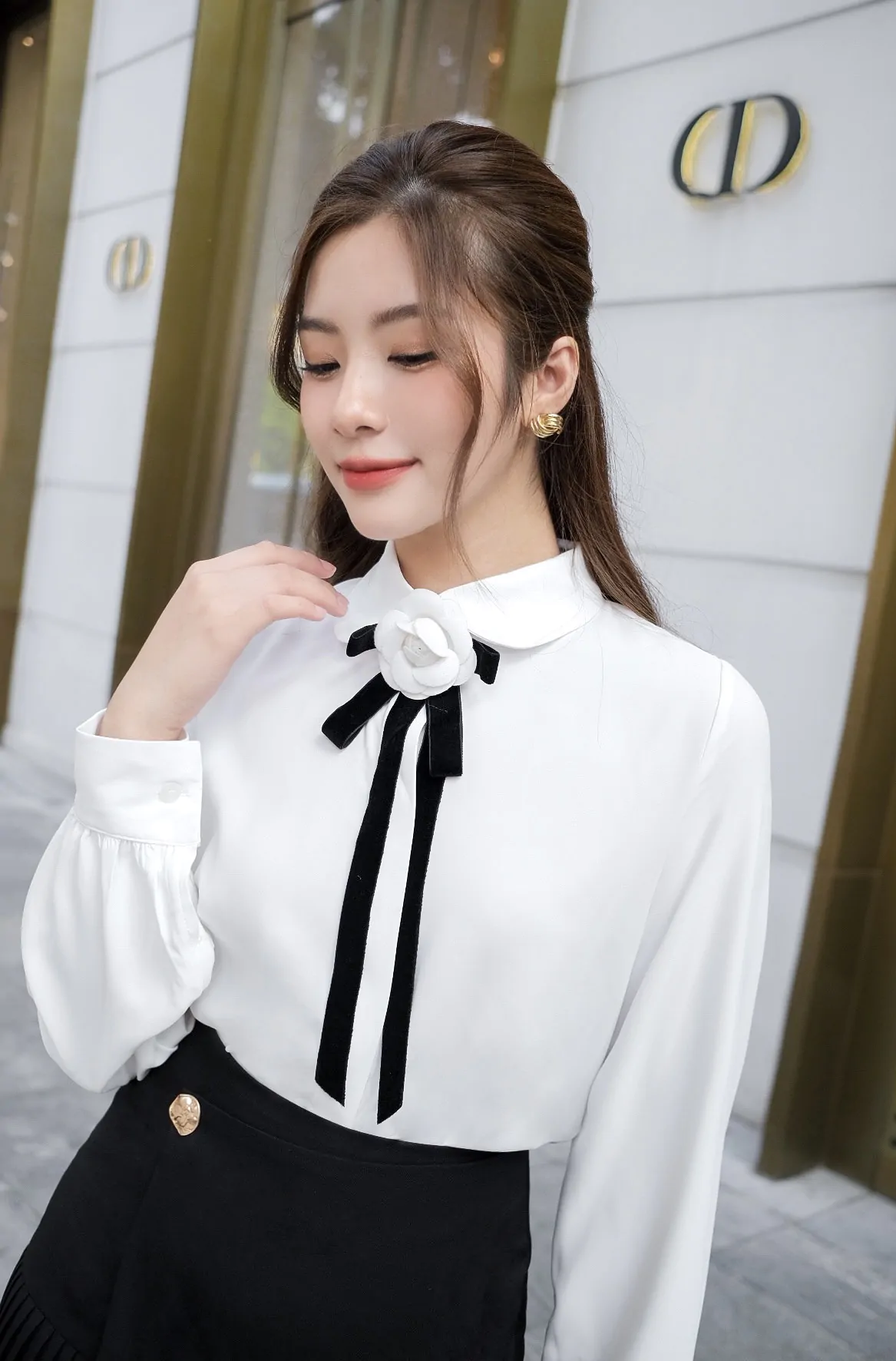 Những kiểu áo sơ mi sang chảnh tay phồng