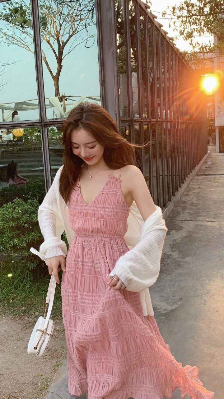 phối áo 2 dây với áo sơ mi